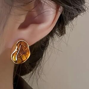 Elegant Gold-Toned Earrings